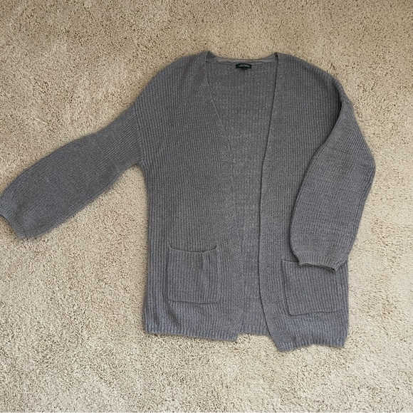 (4) Cardigan Bundle - Picture 12 of 12